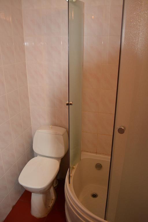 ホテル Viesu Nams Klanas エングレ 部屋 写真