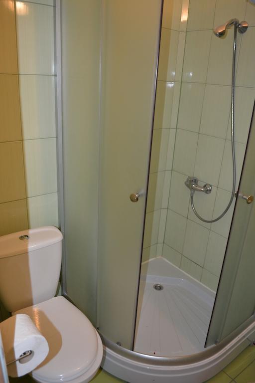 ホテル Viesu Nams Klanas エングレ 部屋 写真